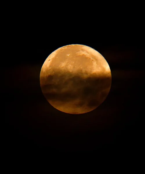 La Tierra tendrá 'dos lunas' a partir de este fin de semana: así observaremos este raro fenómeno espacial