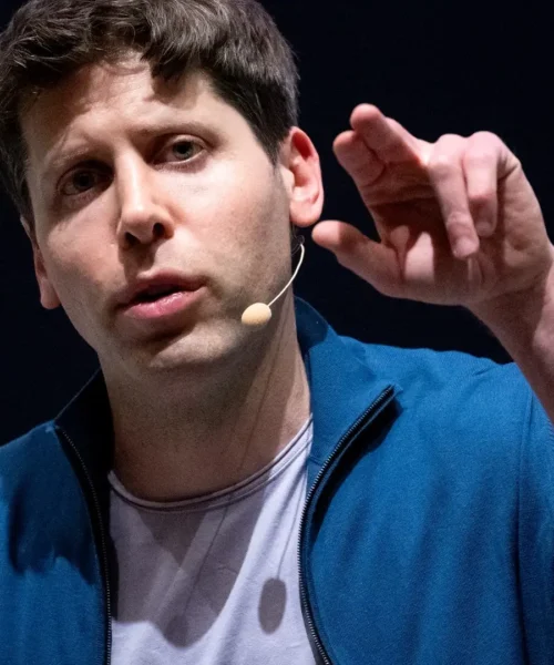 La 'super IA' para ChatGPT tendrá que esperar: Sam Altman desmiente enfadado el rumor sobre Orion