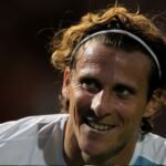 Diego Forlán, leyenda del futbol uruguayo, debutará en el tenis profesional