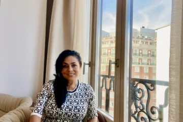 Irma Carmona Olmos despierta emociones con su nueva obra literaria