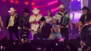 GRUPO FIRME LLEGÓ CON “LA ÚLTIMA PEDA”