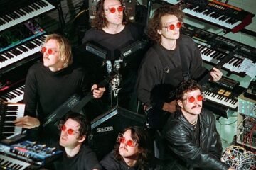 «¡Al diablo con Spotify!», el adiós a la plataforma de un puñado de artistas por culpa de las armas
