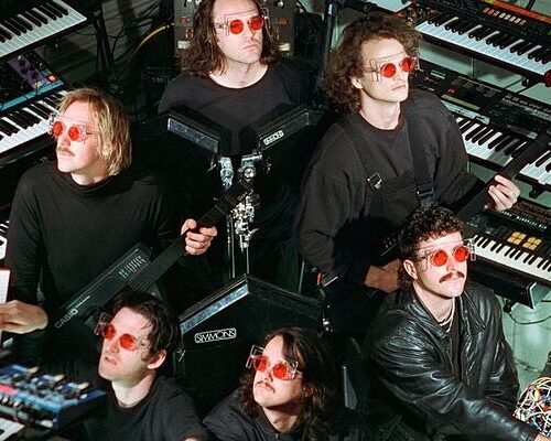 «¡Al diablo con Spotify!», el adiós a la plataforma de un puñado de artistas por culpa de las armas