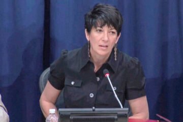 Ghislaine Maxwell, cómplice de Epstein, pide a la Corte Suprema anular su condena por tráfico sexual
