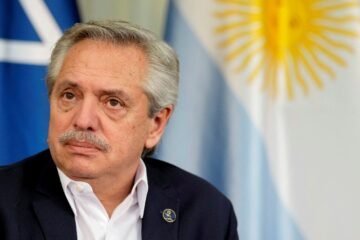 Expresidente de Argentina Alberto Fernández es procesado por corrupción