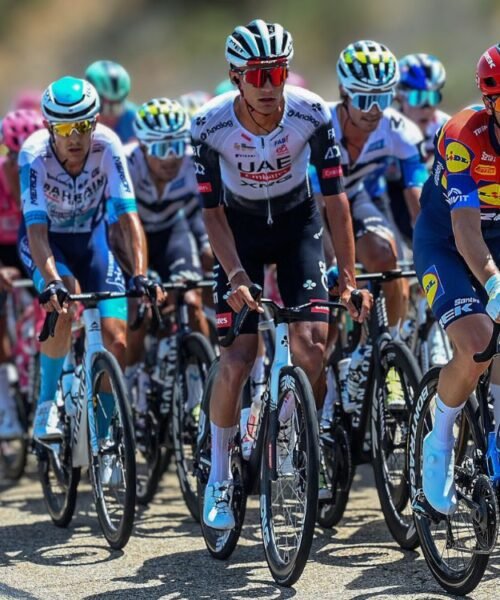 Una caída impide a Del Toro luchar por el triunfo en el inicio de la Vuelta a Burgos