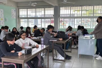 SEP asegura cobertura total en secundaria para el ciclo escolar 2025–2026