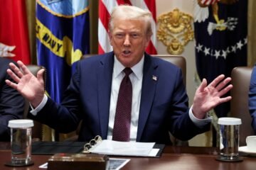 Trump plantea dar cheques a ciudadanos con ganancias de aranceles