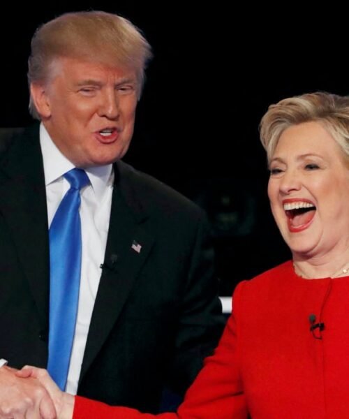 Director del FBI exhibe campaña de Hillary Clinton para vincular a Trump con Rusia