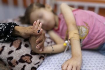Muertos por desnutrición en Gaza superan los 200; casi la mitad son menores
