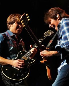 John Fogerty dio formidable show en CDMX