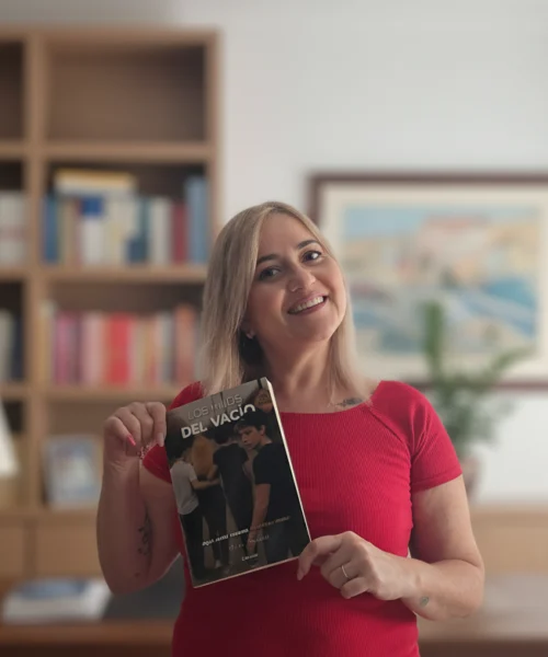 Laura Sebastiá Palau da voz al silencio adolescente con su nueva obra: una historia tan real que duele