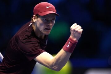 ATP Finals: Clasifica Sinner a Semifinales a costillas de Zverev | Video