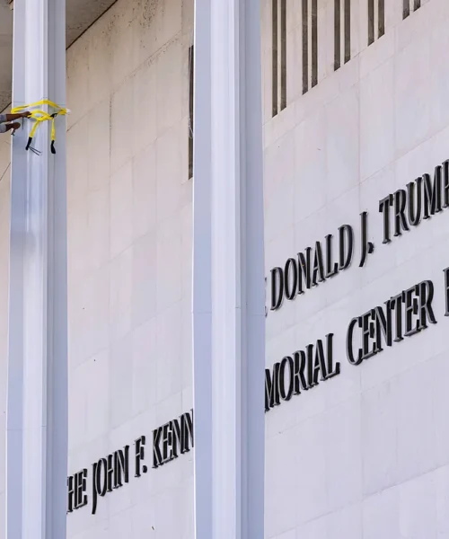 De la toma del Centro Kennedy al ultimátum al Smithsonian: Trump redobla la presión ideológica sobre la cultura