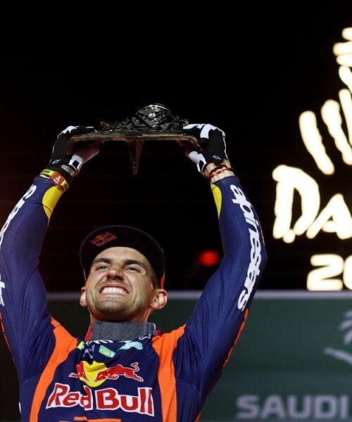 Rally Dakar 2026: Se corona Benavides en motos con dos segundos de diferencia | Video