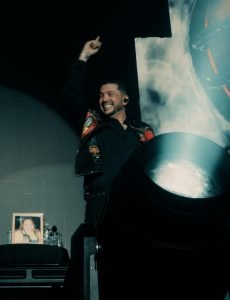 Logra El Flaco cumplir su sueño con Sold Out en la Arena CDMX