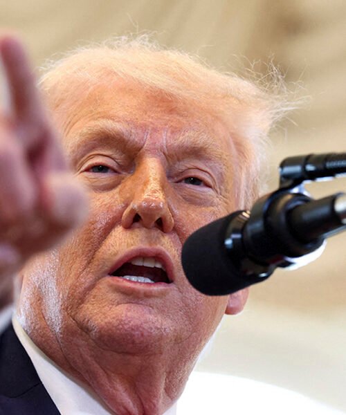 Trump dice que tras no recibir el Nobel priorizará a EE. UU. sobre la paz; vincula tema con Groenlandia