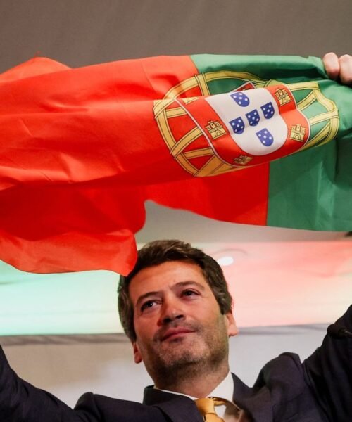 Elecciones Portugal: Extrema derecha pasa a la segunda vuelta con 23% de apoyo