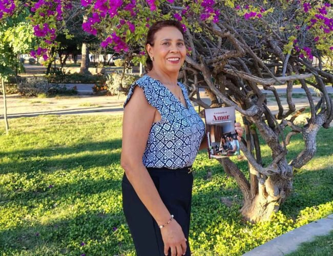 María Elizabeth Harris Domínguez reivindica la amistad y el amor cotidiano a través de la narrativa emocional