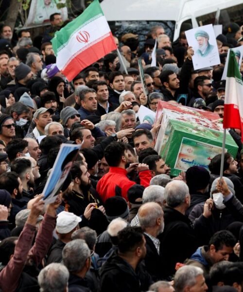 Irán | han muerto “varios miles” de personas en las protestas: Jameneí