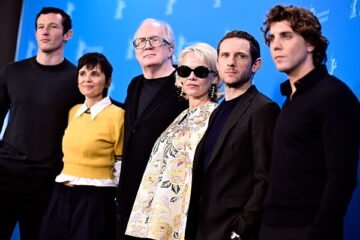 ‘Rosebush Pruning’: Karim Aïnouz se desorienta por el camino que lleva a Yorgos Lanthimos