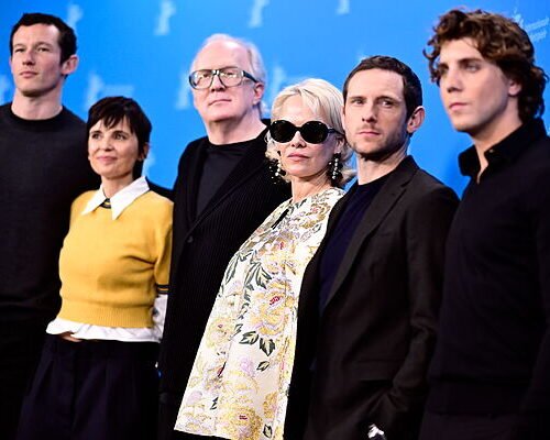 ‘Rosebush Pruning’: Karim Aïnouz se desorienta por el camino que lleva a Yorgos Lanthimos