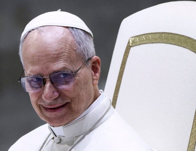 El papa pide dialogo entre Estados Unidos y Cuba para evitar el sufrimiento de los cubanos