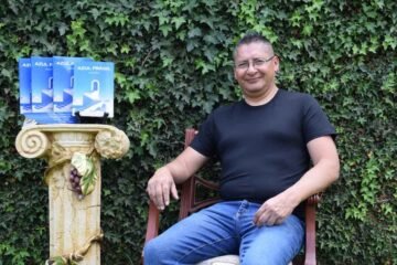 Andrés Eduardo Pérez Cadena irrumpe en la narrativa contemporánea con “Azul Frágil”, una obra filosófica y disruptiva que desafía las estructuras tradicionales