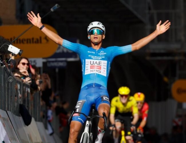 Ciclismo: Isaac Del Toro conquista la etapa reina de la Tirreno-Adriático