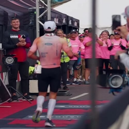 Triatleta mexicano exige categoría profesional