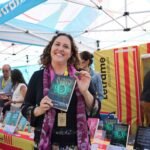 GISELA FERRÓN PALOMO CONSOLIDA SU CARRERA EN LA FANTASÍA TRAS LA NOMINACIÓN DE ‘EL CRISTAL VERDE’ A LOS PREMIOS LETRAME