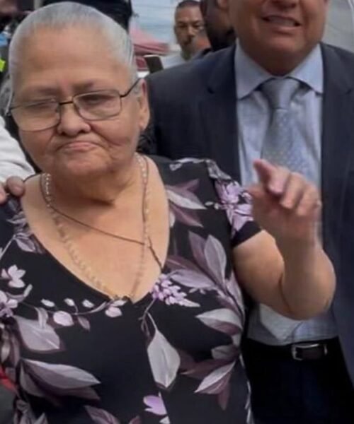 Doña Carlota deja penal de Chalco y obtiene prisión domiciliaria