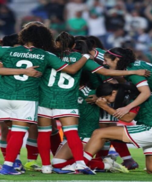 “Lo más importante del futbol contemporáneo es el futbol de las mujeres”: Villoro