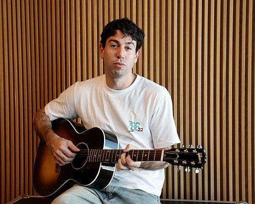 Conociendo Rusia, el rockero de los jóvenes argentinos: «Muchos artistas están saliendo del urbano de tanto que se exprimió»