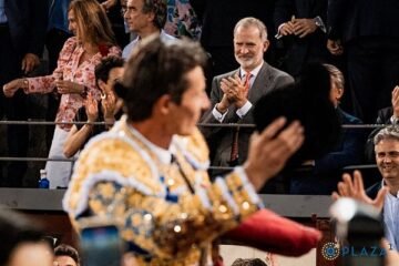 Diego Urdiales gana la Oreja de Oro de la Corrida de la Prensa «por su clasicismo y su brillante lentitud con el capote»