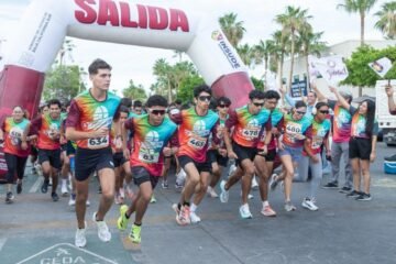 Celebran el Día del Estudiante con carrera en el malecón