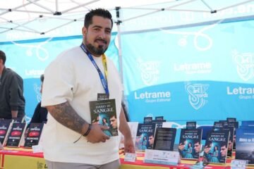 Sant Jordi se adentra en la fantasía oscura: Juan Carlos Villalón presenta “Diario de sangre”, una saga entre el amor y la eternidad