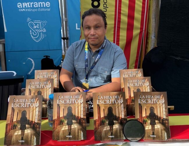 Sant Jordi revela los secretos ocultos de la ciudad, Omar Santa Ana presenta “La hija del escritor”