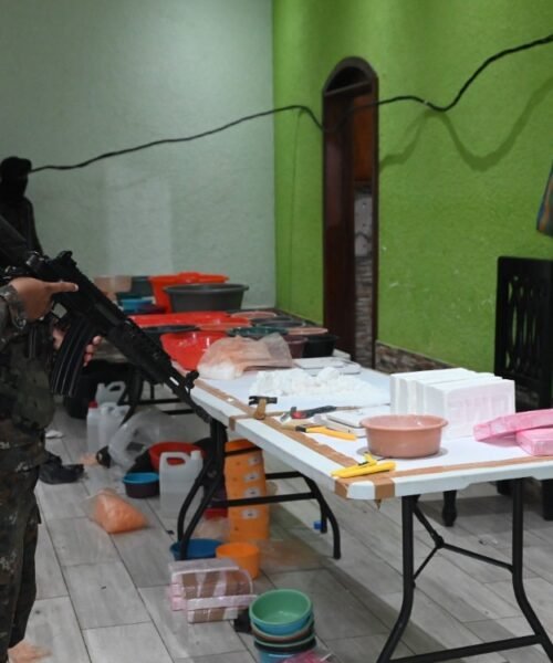 Desmantelan el mayor narcolaboratorio de Guatemala en la frontera con México