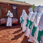 OMS eleva a más de 900 los casos sospechosos de ébola en RDC; más de 100 contagios confirmados