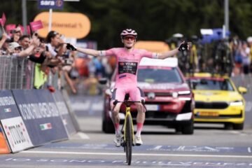 Giro de Italia 2026: Vingegaard refuerza su liderato general en la decimosexta etapa | Video