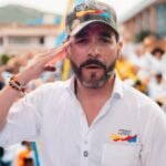 Ultraderechista De la Espriella encabeza las elecciones presidenciales de Colombia