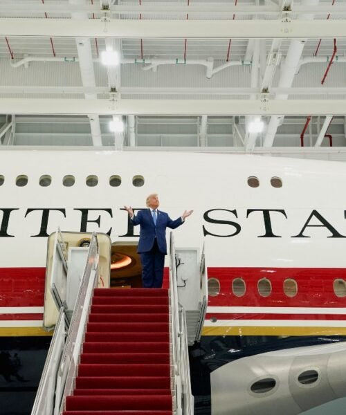 Trump entrena Air Force One… es un regalo de Qatar