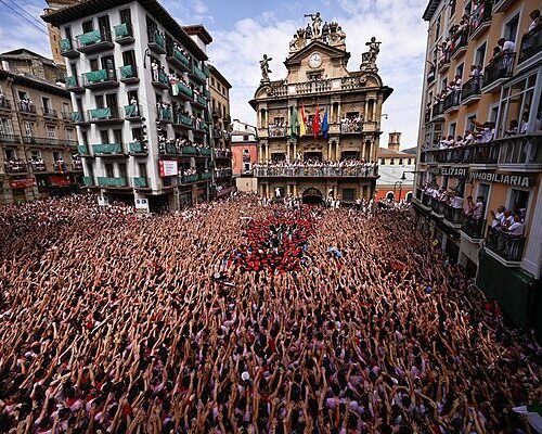 Cruz Roja movilizará cerca de 300 voluntarios en San Fermín y extiende su dispositivo