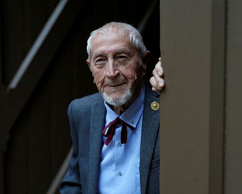 Muere  el escritor Josep Vallverdú, padre del clásico infantil ‘Rovelló’, a los 103 años
