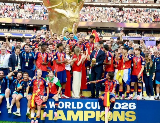 El rey Felipe VI felicita a La Roja: ‘Han ganado el Mundial para toda España’
