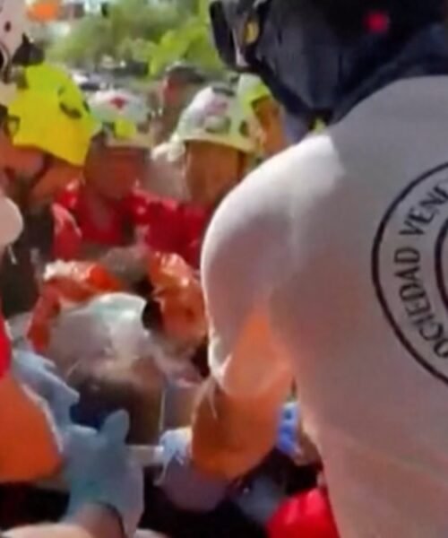 Rescatan a hombre 8 días después de los terremotos en Venezuela