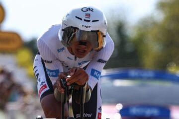 Isaac del Toro mantiene el tercer lugar del Tour de Francia tras la etapa 16