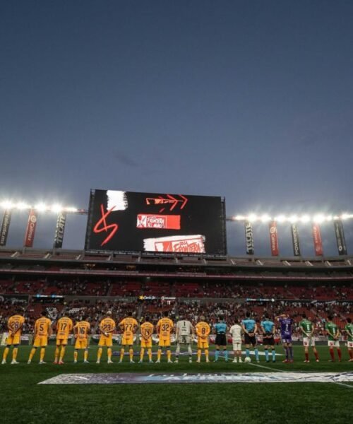 Atlante vuelve a la Liga MX con derrota; Tigres tropieza frente a Xolos