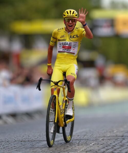 Pogačar iguala a las máximas leyendas del Tour de Francia
